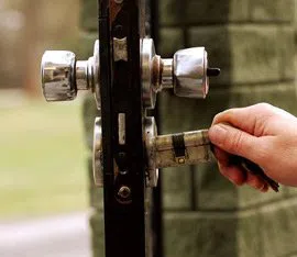 Town Center Locksmith Shop Edison, NJ 732-898-6596 - 13-Re-Key-Locks