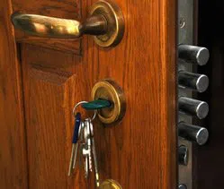 Town Center Locksmith Shop Edison, NJ 732-898-6596 Town Center Locksmith Shop Edison, NJ 732-898-6596 - 6-Lock-Change